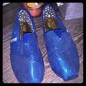 Women’s Toms shoes sparkle/glitter royal blue